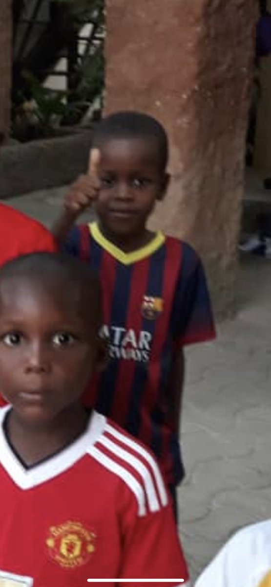 ColeMoores's tweet photo. Shipping some more football shirts out to my mates in Zanzibar. If you’ve a spare/old shirt you don’t want anymore, drop me a DM. I will take all but kids sizes are priority 🇹🇿⚽️ https://t.co/5qCqRfogcp