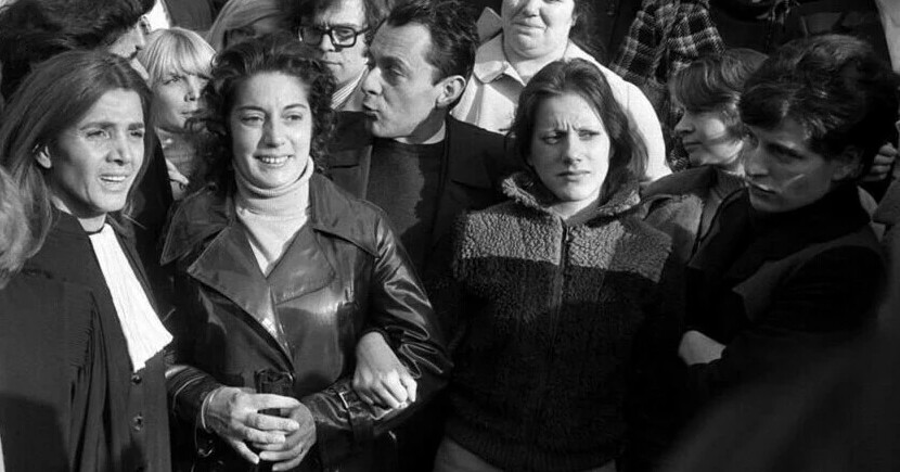 le_Parisien's tweet image. ⚫Décès de Marie-Claire Chevalier, figure de la lutte pour le droit à l’avortement. Mineure, elle avait avorté après un viol et son violeur l’avait dénoncée. Marie-Claire Chevalier avait alors été défendue par Gisèle Halimi
➡️ l.leparisien.fr/tUwg