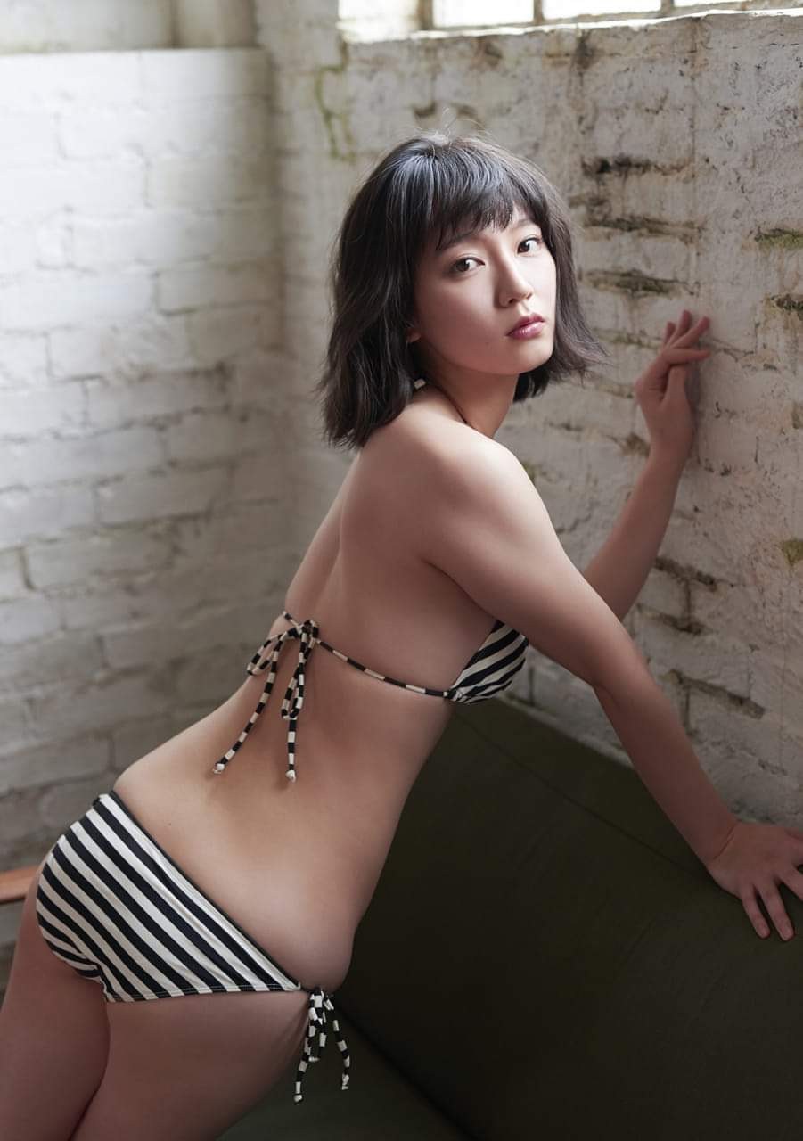 希少　週刊プレイボーイ 2015年 12/28 吉岡里帆　62号　グラビア 🐥🍆なおたつ🕊️💐🎠🍃🍮🎹 on X: 