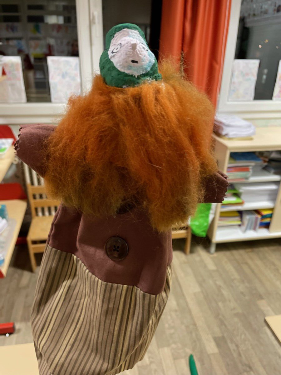 tif02100's tweet photo. Et voici nos marionnettes !
On s’entraîne pour le spectacle !#marionnettes #theatre #learningisfun #contes https://t.co/0aCpHfE18t