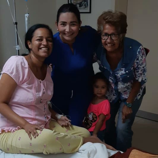 delfinbeta's tweet photo. El #14Enero me convertí en #MamaDeveloper fue el momento de más temor, amor y fe de toda mi vida.
El resultado del deploy fue el bebé más perfecto y hermoso del mundo ❤️😍 el #hackercito de mi ❤️.
Gracias a mi obstetra Dr. Andreina Candurin, la mejor; y a @UMILaMaestranza https://t.co/twnL8CJHc5