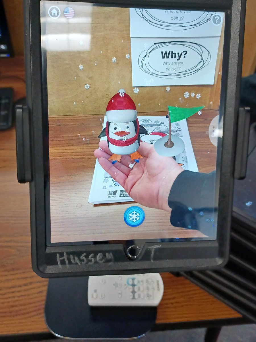 CCR2_Supt's tweet photo. S/O to @CubaElementary's Mrs. Hussey teaching S's how to do picture augmentation using iPads.  So very cool! #Wildcatpride #cooltech #engagedstudents https://t.co/WVHW9v6boS