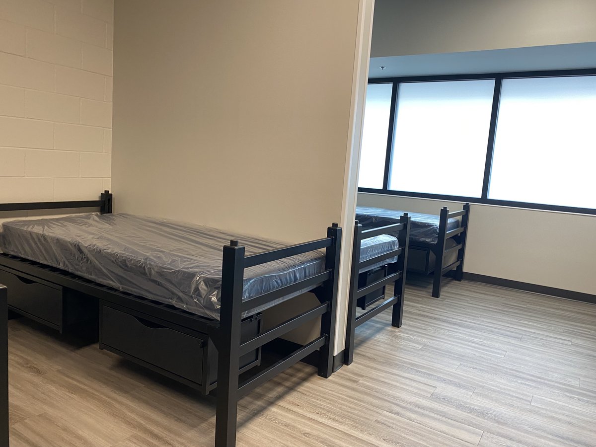 Today, we joined community leaders to celebrate a new partnership with the <a href="/salvationarmy/">The Salvation Army</a>  that will not only provide nursing students hands-on learning opportunities, but improve the health and wellness of our community. #RedShieldCenter
➡️➡️➡️ READ MORE: loom.ly/1-sbTwI