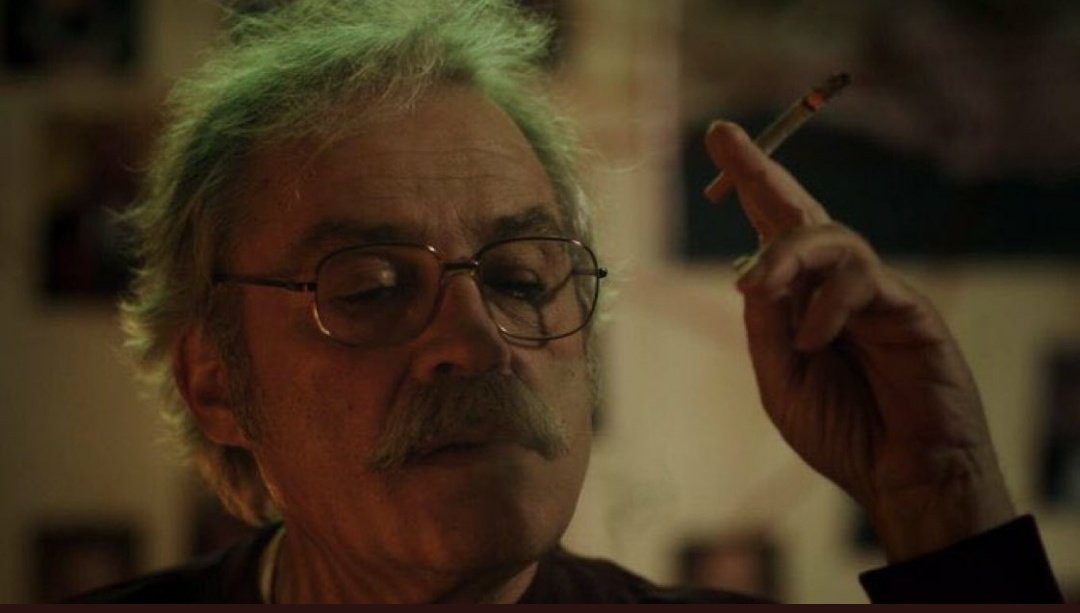 "Düşünmek istemiyorum. Düşünmekten yoruldum. Sadece uyumak istiyorum."