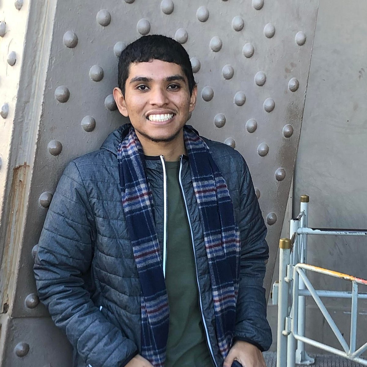 Please welcome Rogelio Larios to the Office of Student Equity, Access, and Advancement. Rogelio is our new Community School Outreach Coordinator to EDGE. Welcome, Rogelio!!