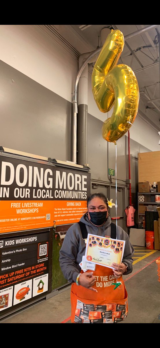 korina_suffia's tweet photo. Happy Home Depot birthday Sesi! Thank you for all you do! #ThisIsHoweWeDoIt🥳 #PacNorthProud https://t.co/DkoQepnfUP