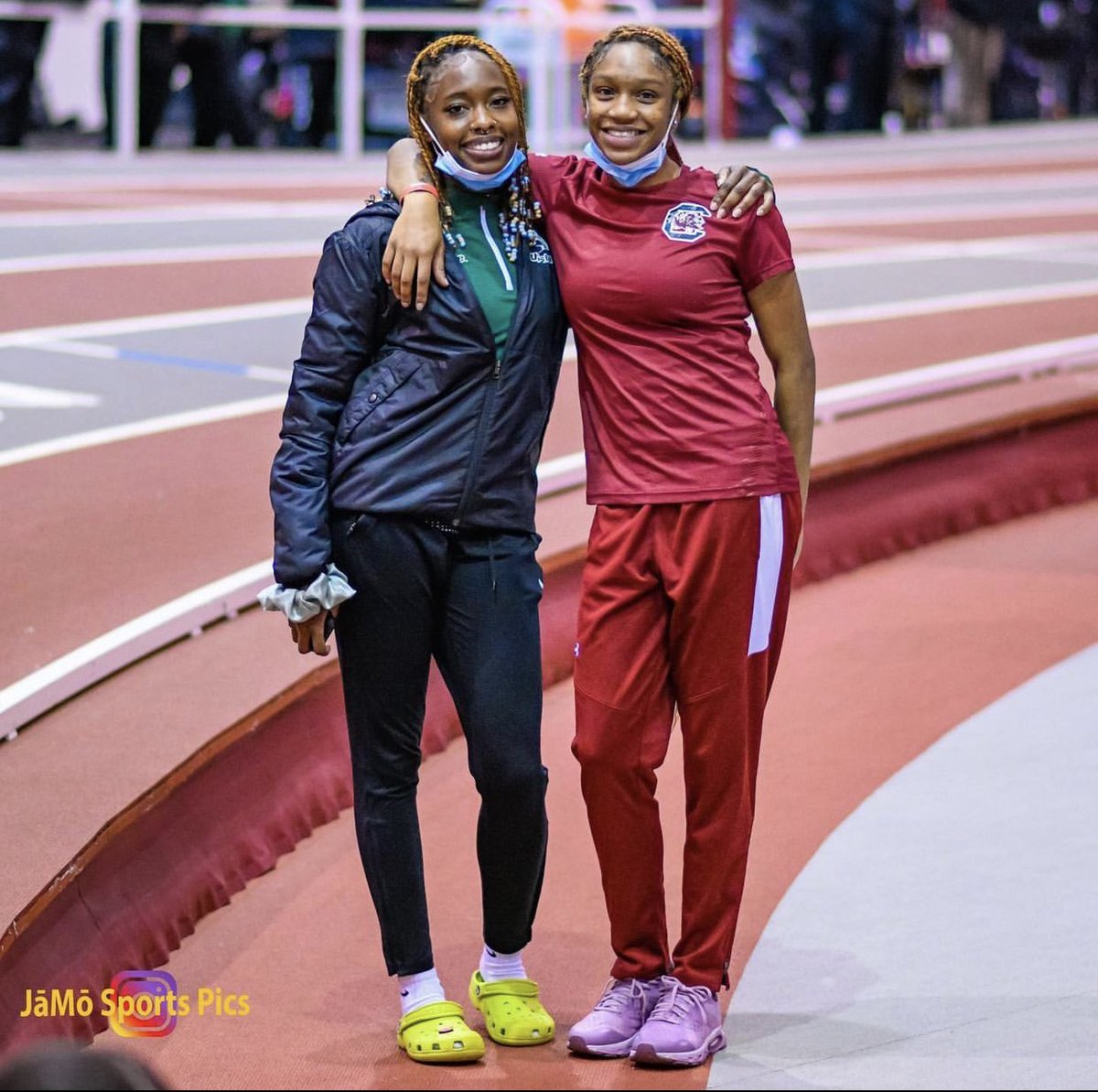 RHHSGirlsBBall's tweet photo. This why we #BuiltDifferent Speed Kills 2 LadyBearcatBB Alums Running Track on the collegiate level. Ashley at USC Upstate &amp; Tee at The University of South Carolina #SisterHood #OABAAB https://t.co/0yDmjaWo5f