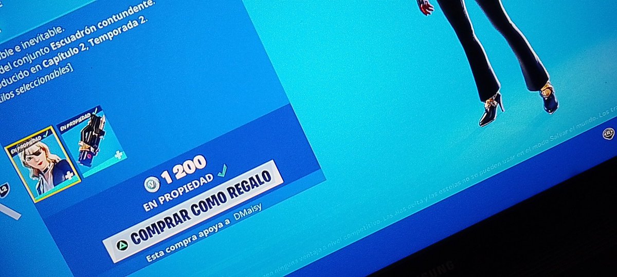 SLAIS_ttv's tweet photo. @DmaisyF with the best code in the fucking world, and I will be attentive to all the stores and also to the catwoman pickaxe no lie you are the best https://t.co/7xkfCNs5cH