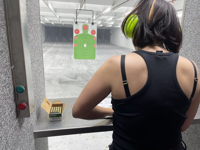 Pew Pew Pew https://t.co/FiA5yMFcDE<a href="/tag/new"class="tags"><span>#new</span></a><a href="/tag/nsfw"class="tags"><span>#nsfw</span></a>