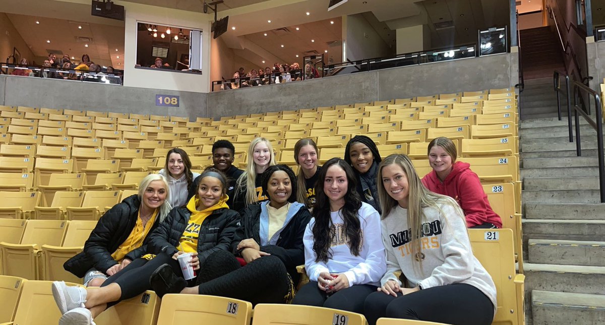 Lady Bulldogs tweet media