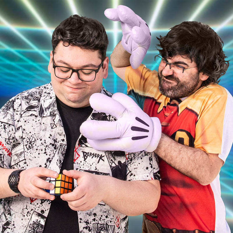 FELIZ DOMINGO PARA LA GEEKITUD. Ya pueden encontrar los 61 programas de Olor a Geek en mixcloud.com/OlorAGeek/ y en Spotify (van a ir apareciendo, no pregunten). Para divertirse, para recordar, pero sobre todo para nunca sentirse solos.