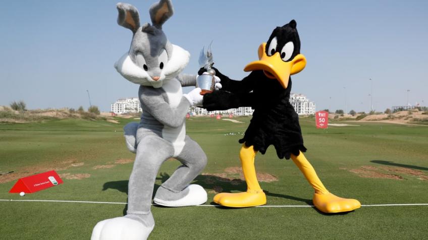 https://t.co/LnzKGO7KJL Bugs Bunny and Daffy Duck are on the green: Two beloved characters snuck in a quick round of golf before global stars including Rory McIlroy, Collin Morikawa and Viktor Hovland tee off today at the Abu Dhabi HSBC Championship https://t.co/h5SENkxVp3 https://t.co/qpknpEHkDj