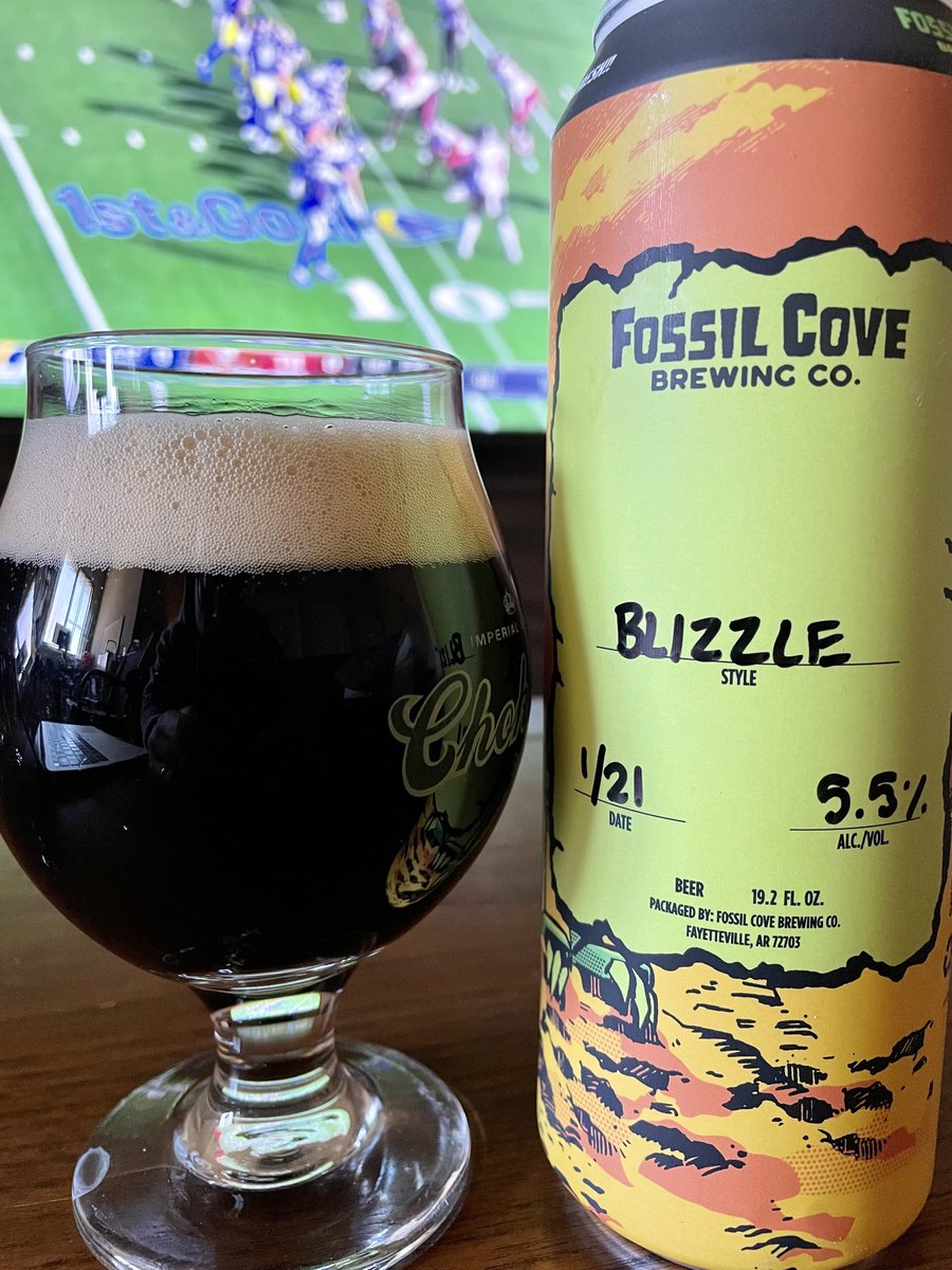 EBSorensen's tweet photo. Hello darkness, my old friend… #Blizzle #ArkansasBeer @FossilCoveBrew https://t.co/lJD4ehn9DZ