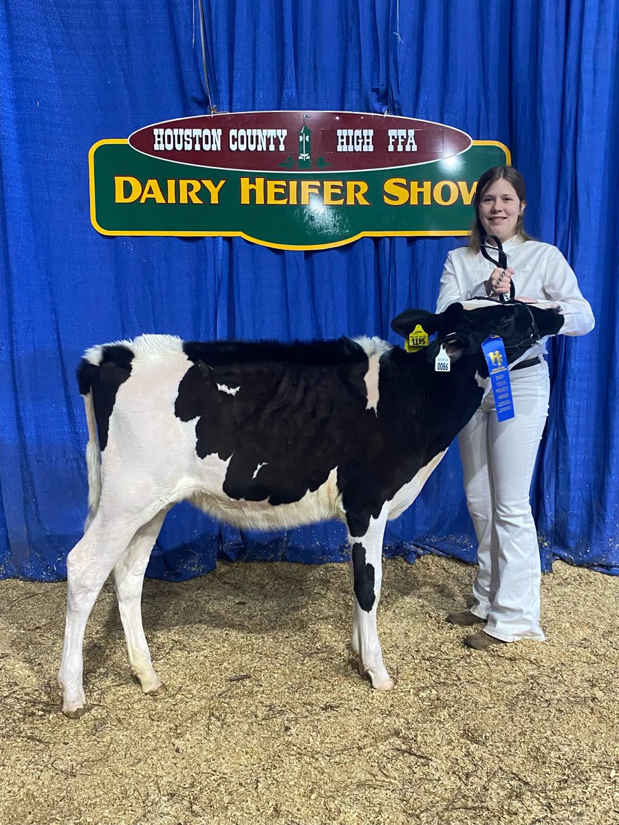MCMS_Bulldogs's tweet photo. Congratulations to the MCMS FFA Dairy team and their wins at the past two shows! They are ready for State! https://t.co/pAxfwXDEJP