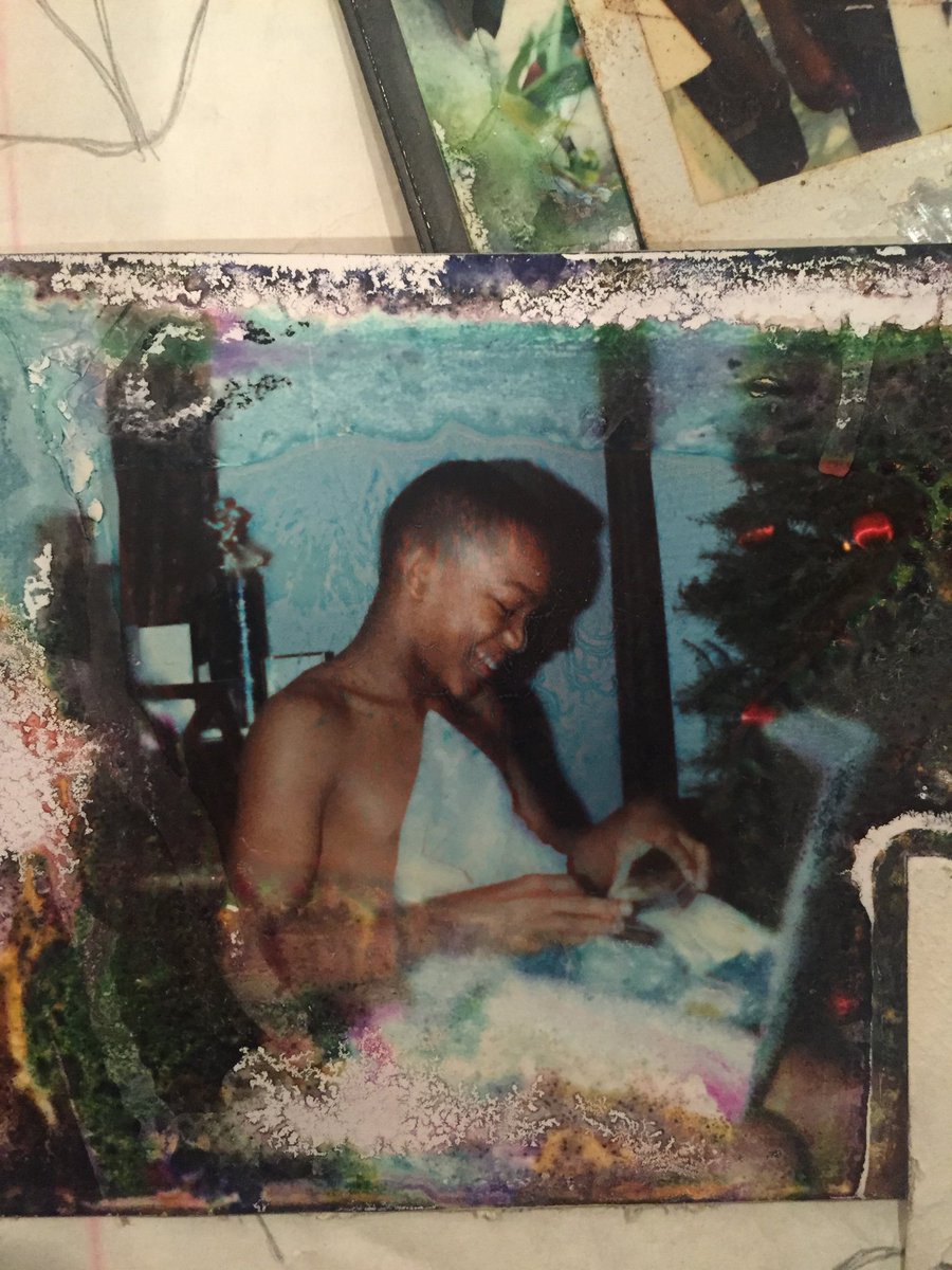 NesbyPhips's tweet photo. This is a @PeteRock appreciation tweet. Mecca &amp; The Soul Brother was my first rap cassette I ever owned. Here I am holding it.

Best Christmas ever. Moms sat it in the box with my first pair of girbauds. Glad this pic survived Katrina. #SoulBrotherNumberOne https://t.co/eSpxtqKySn