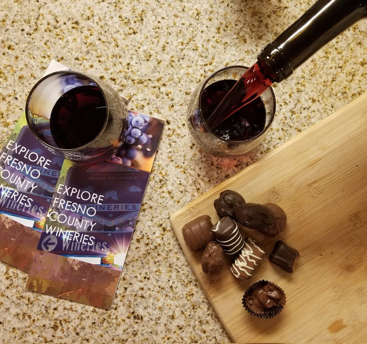 FCwine's tweet photo. We're only two weeks away from the Fresno County Wine and Chocolate Lovers Weekend. Do you have your wristbands yet?? They're $15 in advance and $20 at the door of any location, so purchase them on advance and save!

Wristbands are available at https://t.co/mPpBPgqwbe https://t.co/mWIhZEmVXS