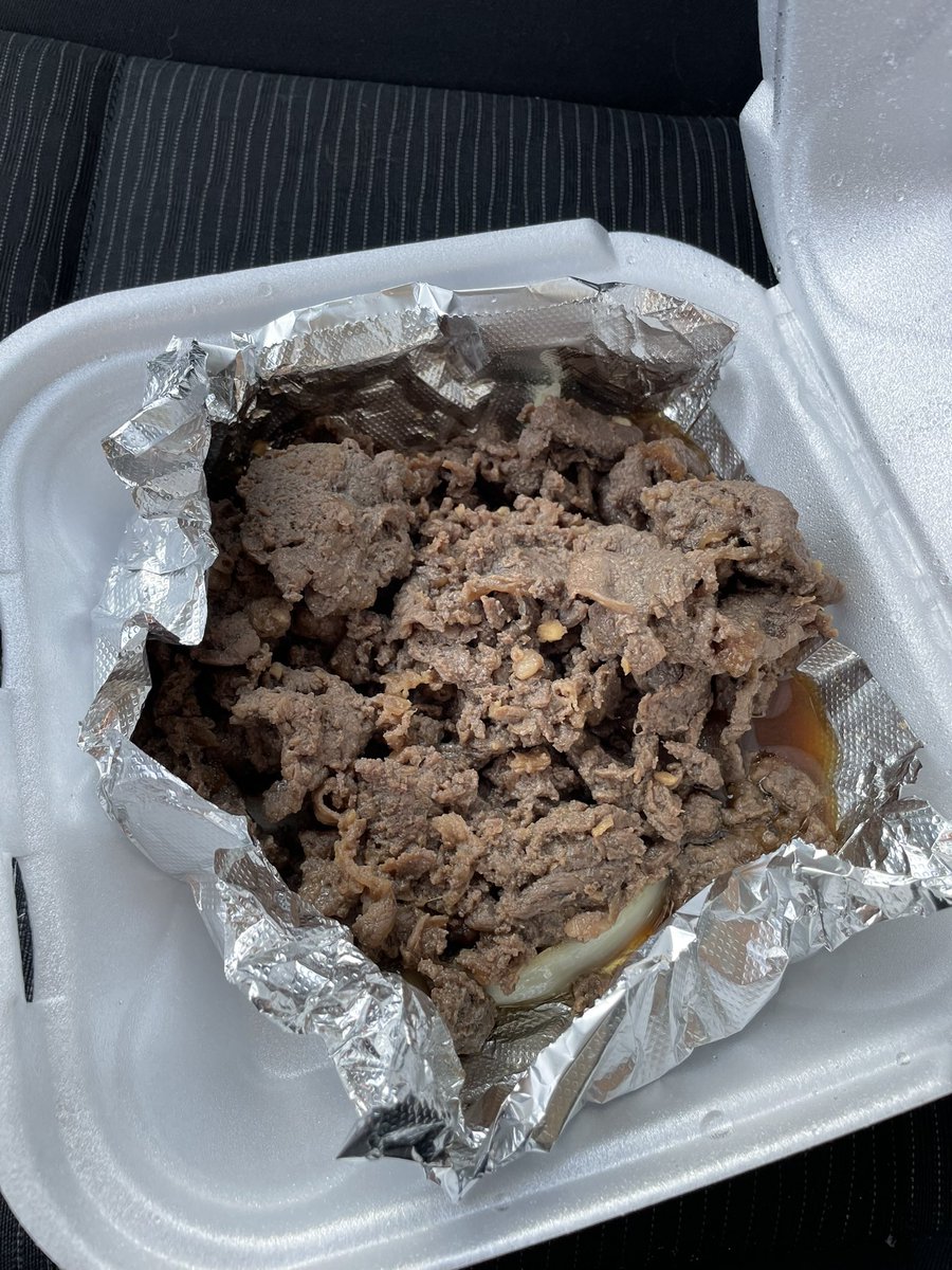 #VeryAsian take-out consumed while waiting in the car during the 11 yo’s Korean drumming lessons.