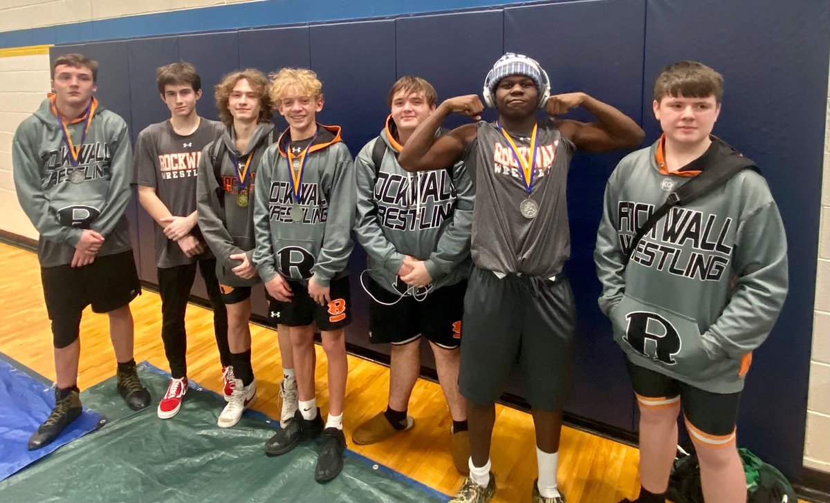 JacketWrestle's tweet photo. Yesterday our JV group competed at Dallas Jesuit and had a great showing! Here are the results:

1st Hudson Garcia 
2nd Bryce Vernotico 
2nd Ryan Barnes 
2nd Mike Gunn

#JFND https://t.co/fHoplCm8B8