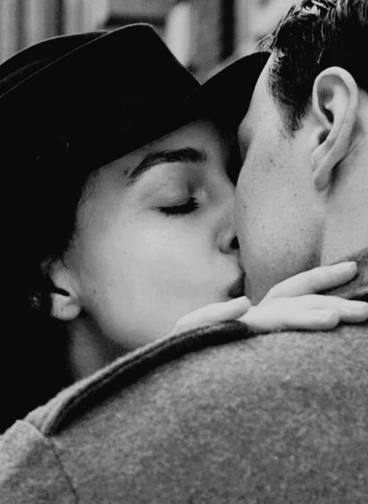 объятия фото красивые. объятия фото. страстные объятия. Kiss her. сладкий поцелуй.