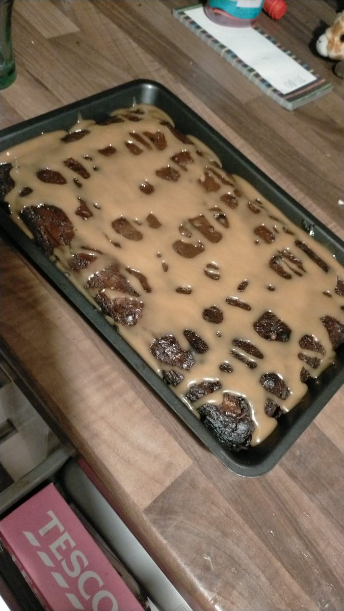 sam7886orourke's tweet photo. Isabella getting back into baking! Homemade chocolate brownie, with fudge pieces and homemade caramel sauce 😍 #12yearoldbaker https://t.co/nEPUzO1tn4