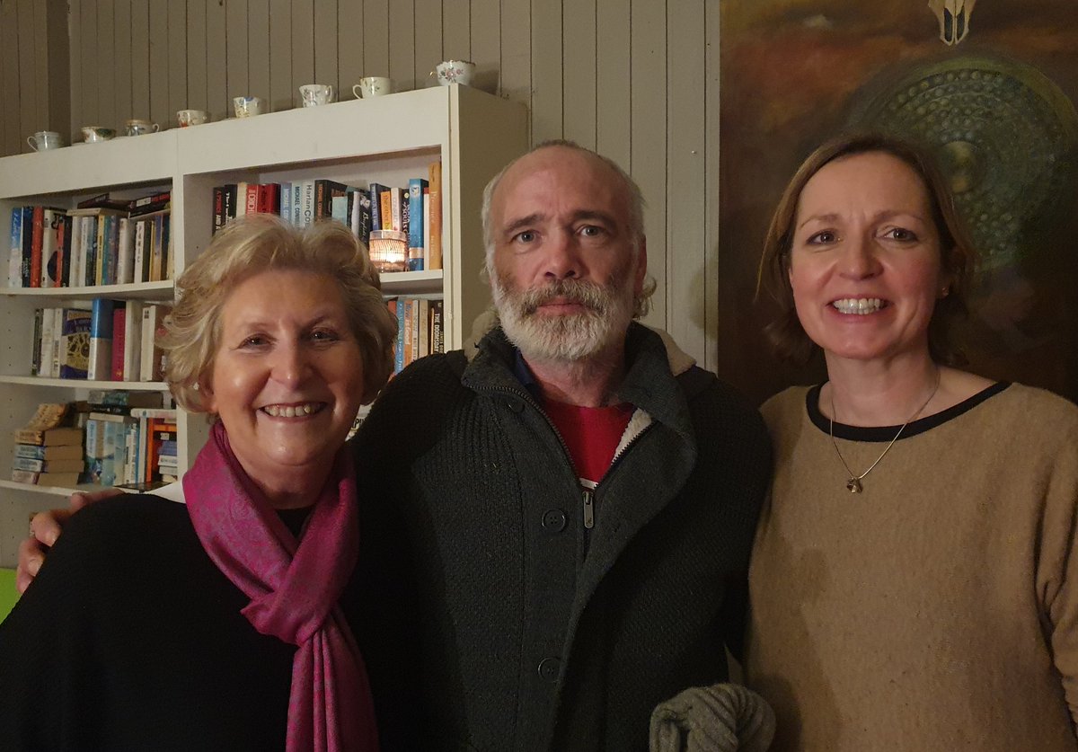 What an amazing evening we had with the wonderful Ronán O'Snodaigh of #Kila 
The next #TheBookMarketUnplugged 
Gig is 19 February with <a href="/patcoldrick/">pat coldrick</a> - still a few tickets left, so act fast and don't be disappointed 🎸🎵🎶🎵