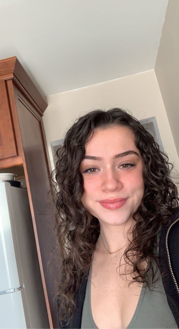 LoriLynnAnita's tweet photo. 10 days on #trikafta and her constant cough is GONE! She’s breathing easier, sleeping better and has already gained 5 pounds. Thanks to so many people who helped us in our fight for access-@CFgetloud @CFCanada @CFAdvocacynow @PBethlenfalvy @G17Esiason @ChrisMRiches https://t.co/JuEO7PTPMW