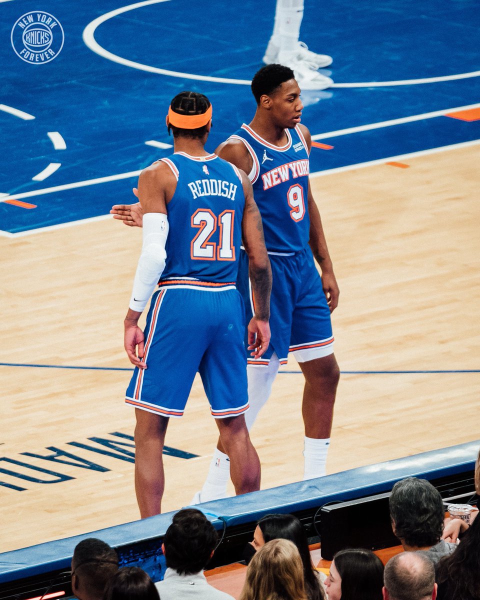 BrunsonStats's tweet photo. 28 points
14 rebounds 
6 assists (1 turnover)

9/24 FG
3/5 3PT
7/7 FT

+7
W https://t.co/ReOfblr5qA