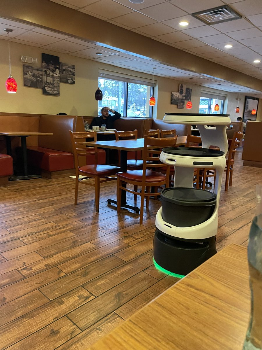 New Denny's robotic server at northeast Fresno location 