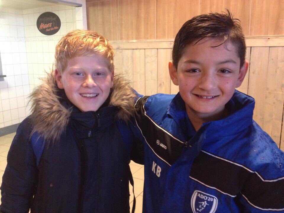KaiBoham's tweet photo. 𝗧𝗛𝗥𝗢𝗪𝗕𝗔𝗖𝗞 ⏮
⚽️2️⃣0️⃣1️⃣5️⃣   -   2️⃣0️⃣2️⃣2️⃣        

Both football players with a mission. @AZAlkmaar @AlmereCityFC  Mexx Meerdink &amp; @KaiBoham  #Throwback #friendship #football https://t.co/VVbb70B0Hc