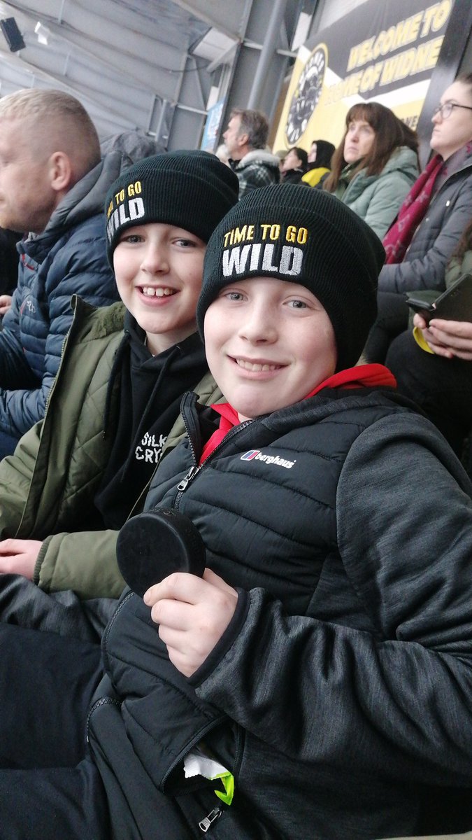2 very happy boys attending their first ever match, they absolutely loved it <a href="/WidnesWild/">YKK Widnes Wild</a>
