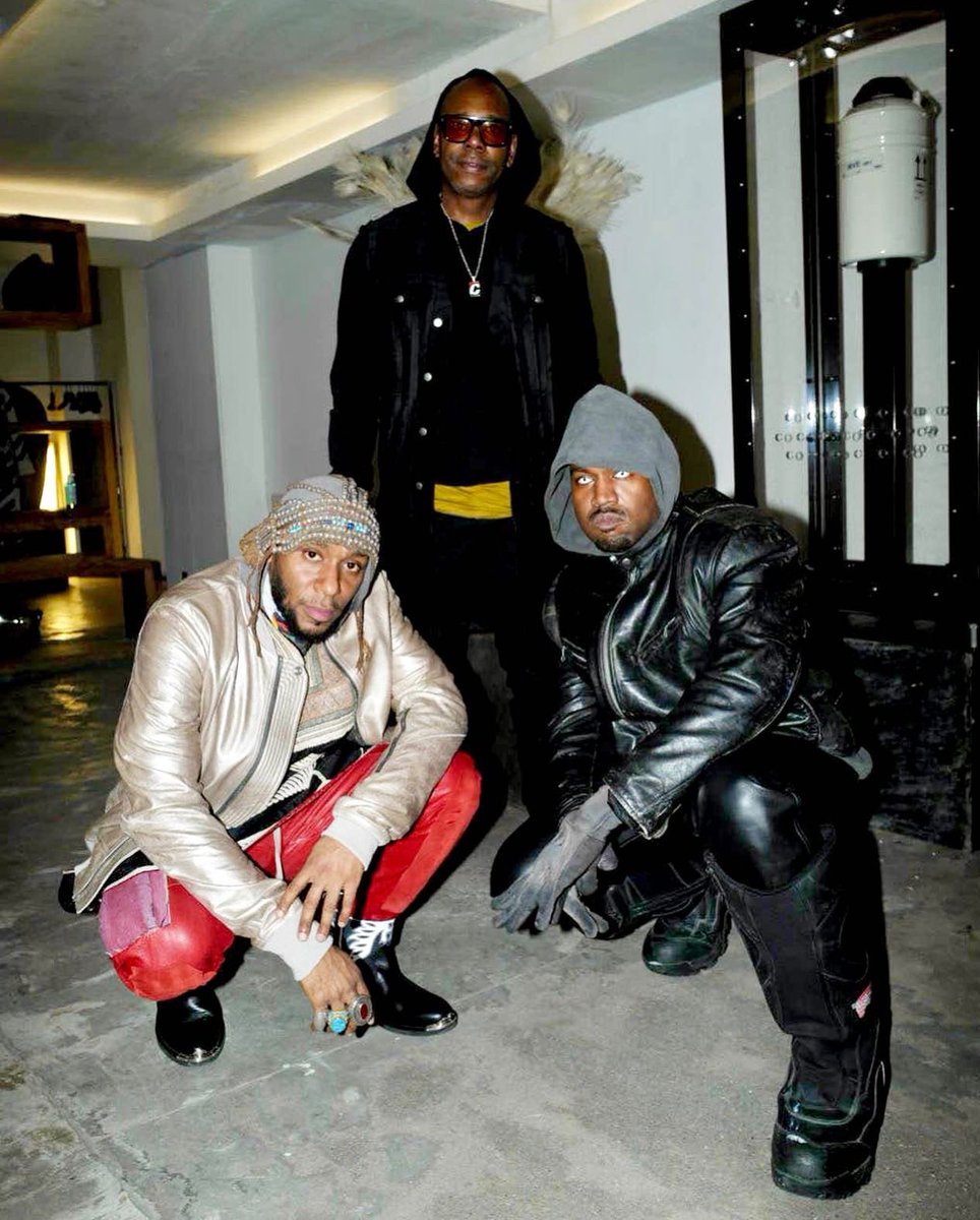 parisaintshop's tweet photo. Ye with Dave Chappelle and Yasiin Bey in Paris tonight (1.23.22) https://t.co/QtZ5ZryWQD