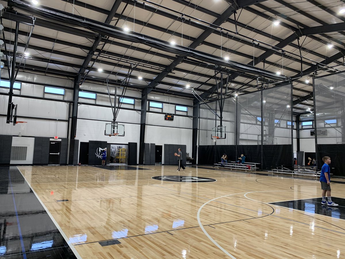 ColumbusArmada's tweet photo. Home sweet home 🏠

#ForColumbus #DefendYourTurf

 @TheWestwoodCo https://t.co/0mOW4ptOP3