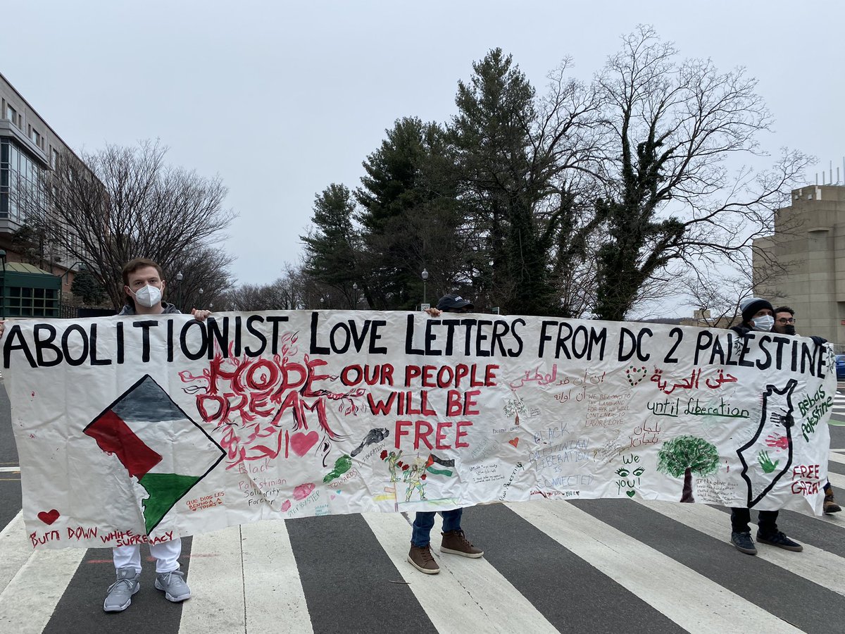 margotaway_'s tweet photo. sit in outside Israeli embassy in DC #SaveSheikhJarrah #SaveAlNaqab #SaveAlKhalil #FreePalestine https://t.co/AXjyhN6KBk
