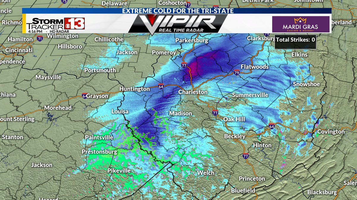 meteojoe's tweet photo. A quick burst of snow is dropping a quick dusting to perhaps as much as 1" of new snow for areas north of I-64. This will not be fun to drive in, so be careful as this snow burst heads east of I-77 over the next half hour. https://t.co/qBlvXcljoM