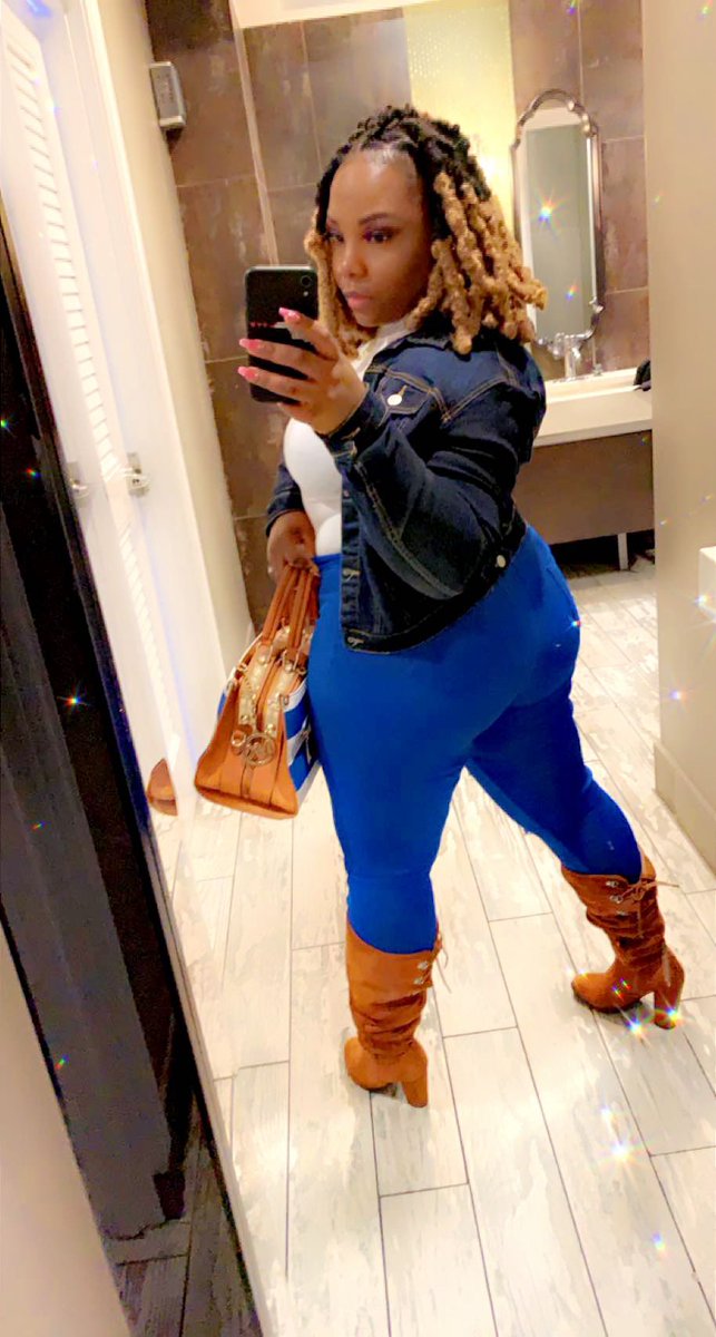 PrettiSmiley's tweet image. They ain’t me