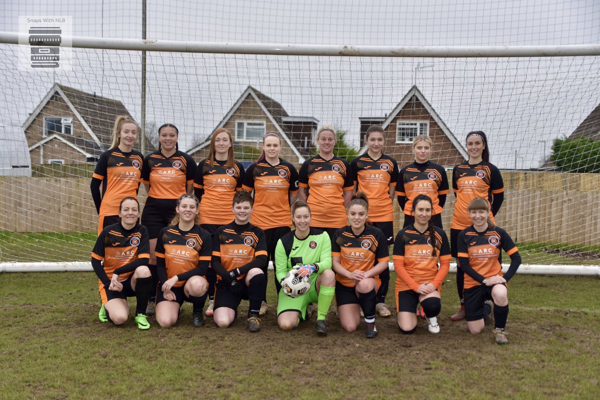 Snaps_with_NLB's tweet photo. ⚽️Great win for the ladies today! After a long wait they had their first match of the new year today against a young Newmarket team but they managed to beat them. 4-4 but with minuets to spare the ladies made it 5-4. Great start to the new year! ⚽️ More pictures to follow 💚🧡🖤 https://t.co/2O5xxmX8I1