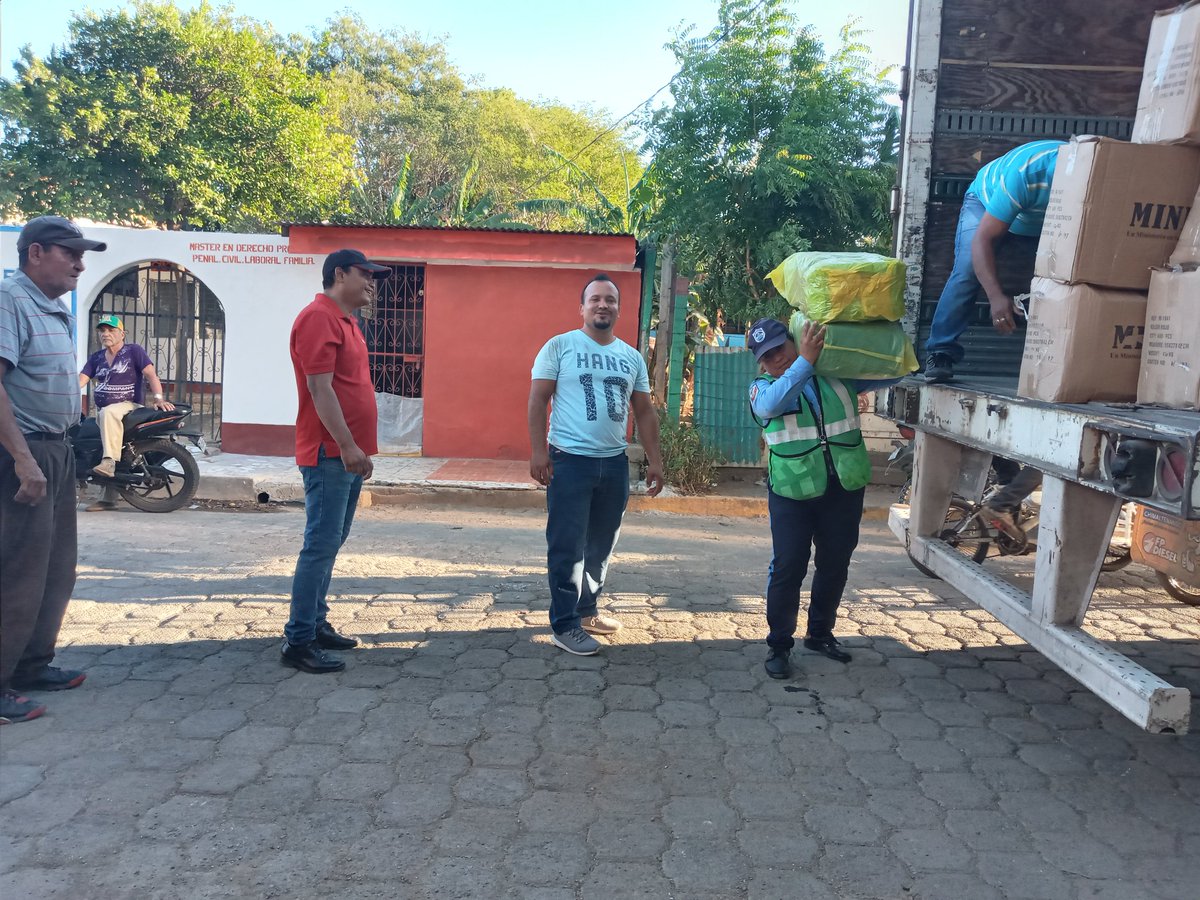 Ministerio de Educación San Rafael del Sur tweet media