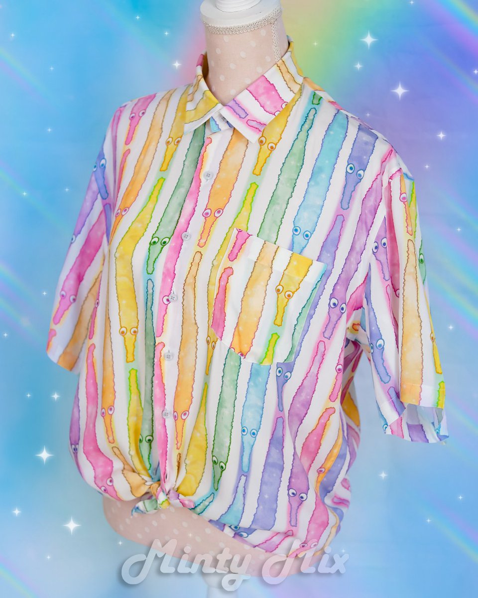 Kammiepompom's tweet photo. https://t.co/Fj1EyzEKjV
Full pic of the WORMYYYY SHIRT ๐ฅฐ๐๐๐๐๐ Worms OFF the string!!! --> on https://t.co/OmSzbt9Z9l and mintymixshop on etsy ๐ฅฐ๐ฅฐ
๐ #mintymix ๐ #mintymixshop ๐ #wormonastring ๐ #cryptidcore ๐ #cryptidaesthetic ๐ #worm ๐ #stringworm ๐ #decorakei ๐ https://t.co/RefQGF7u20