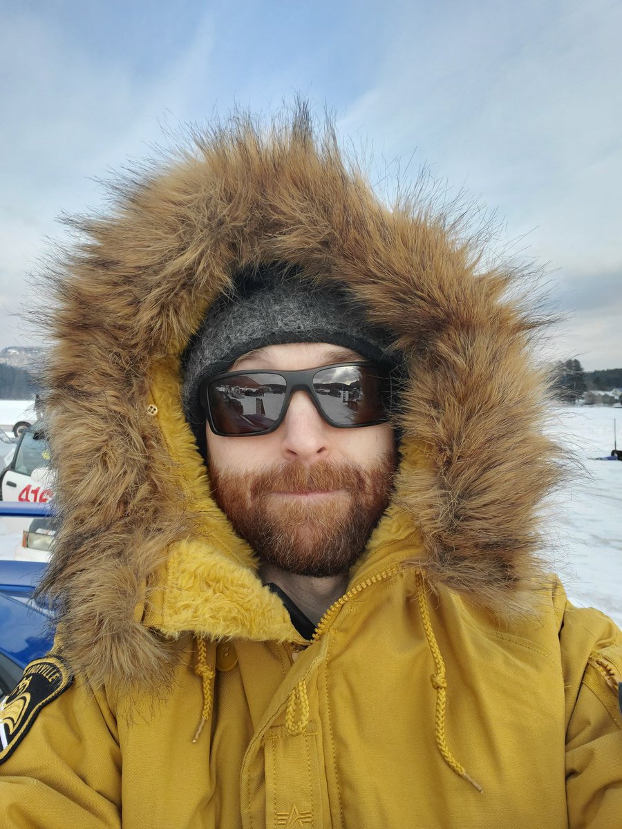 Tim Stevens tweet media