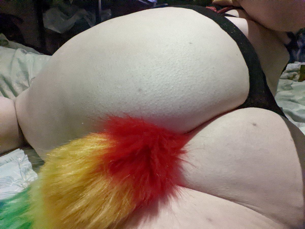 EvaTalbotOF's tweet image. I feel like a unicorn with this tail in 😍🦄🦄

onlyfans.com/evatalbot

#onlyfansass #onlyfans #sellingvideos #SellingContent #sellingcustomcontent #nsfw #nsfwtwt #bootyyy