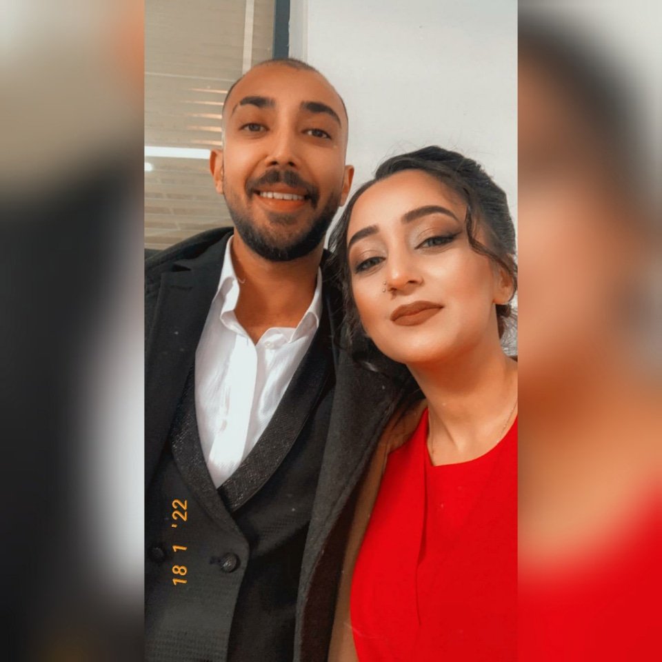 Herkes bizim mutluluğumuzu konuşacak, birbirimize aşkla bakan gözlerimizi kıskanacak ve herkes bizim gibi bir nişanlı olmak için uğraşacak ama kimse böyle bir aşka ulaşamayacak.❤