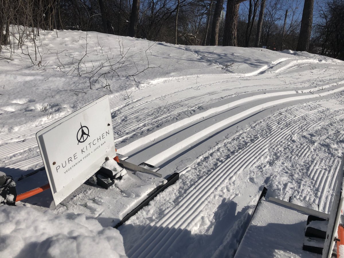 Today’s grooming sponsored by ⁦<a href="/purekitchenott/">Pure Kitchen</a>⁩.  They are located in the heart of Westboro.    After playing hard in the snow and cold weather, a take-out order of cauliflower wings and a hot bowl is PURELY sublime! ⁦<a href="/westboroBIA/">Westboro Village</a>⁩