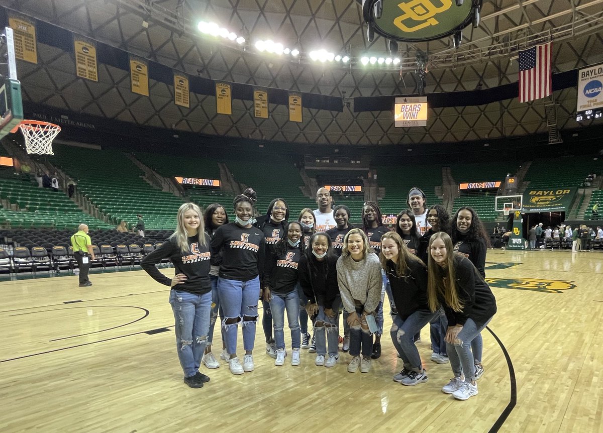 Bears win! #SicEm <a href="/BaylorWBB/">Baylor Women's Basketball</a>