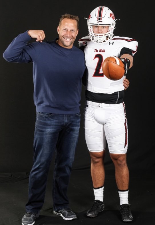 xavierGaillard1's tweet photo. Had an amazing visit at The Webb this weekend. Appreciate the love and energy! 🔴⚪️⚫️ @CoachTreLamb9 @tdotdell @BJ_Johnson23 @cosimp4real @NCEC_Recruiting @CoachTBarr @GWUFootball https://t.co/wZiimT0Ps0