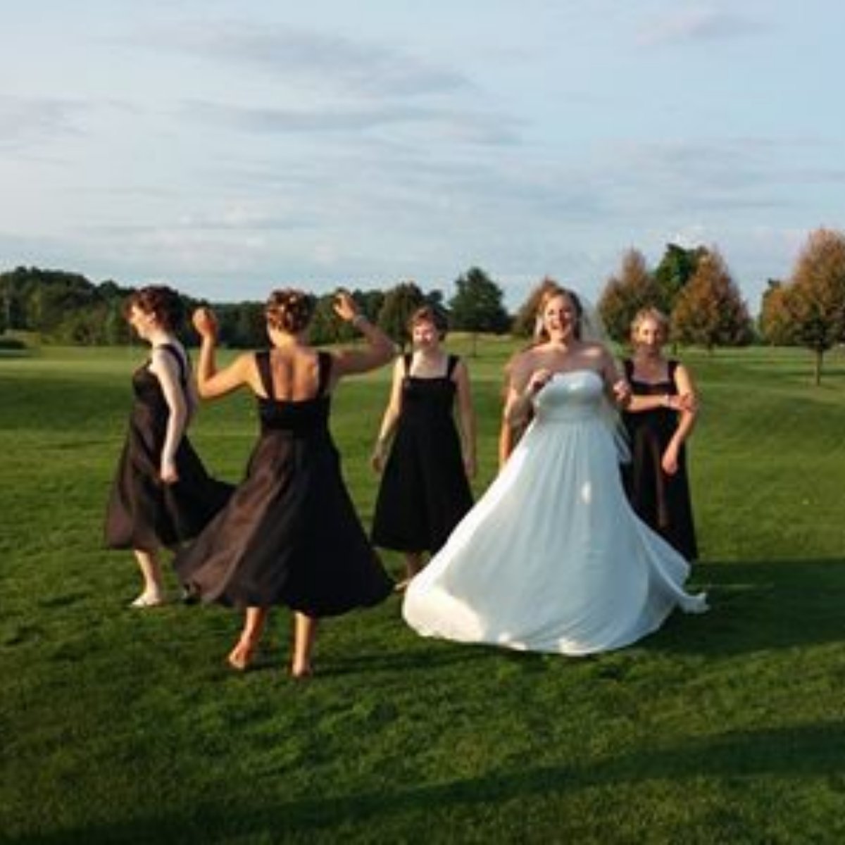 fairwayshalf's tweet photo. There's nothing like celebrating with the girls, especially on your special day. We'd love to be the place you choose to celebrate at. https://t.co/iVoOBX0oia