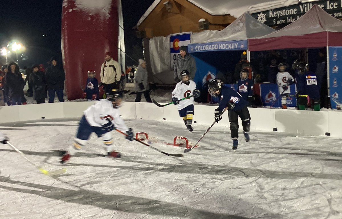 MrsKinderDodge's tweet photo. A couple of action shots from an awesome weekend of pond hockey! @9280PondHockey @COHockeyAvs Thanks for the memories 🏒❤️ https://t.co/29zUcsLpjZ