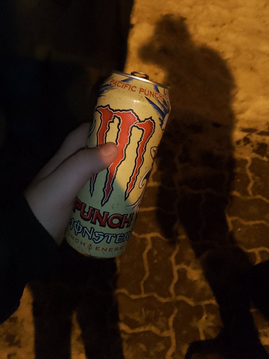 AdrianekFn's tweet image. Pozdro