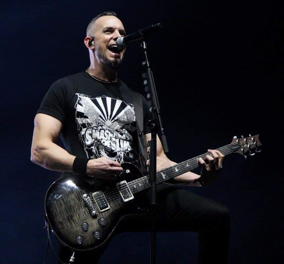 TremontiBrazil's tweet photo. A great night's sleep and sweet dreams!  Don't forget our meeting tomorrow!🤟👍✌🦅©️credit owner #MarkTremonti #TremontiProject 
#MarchingInTime https://t.co/H4mVEyUiFU