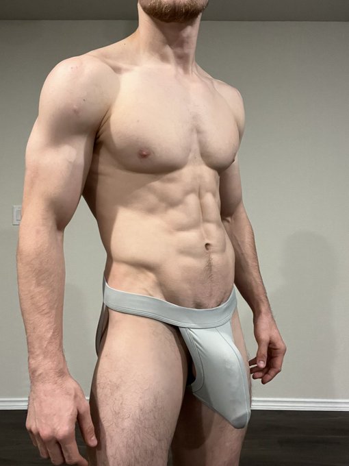 How does my first time in jock strap look? 👀 https://t.co/S7GExB8JxJ