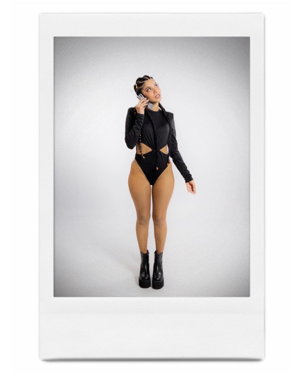 Marianoide👽✨ tweet media